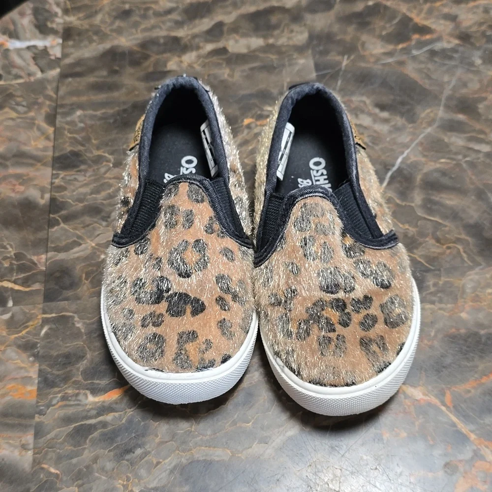 Oshkosh Bgosh Animal Print Slip On‎ Shoes Size 7